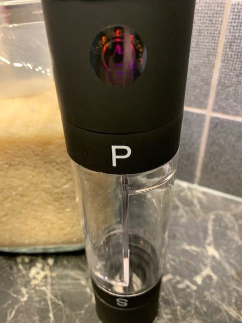 2-1 Salt og Pepperkvern - praktisk og moderne design - Hjem & Fritidsshoppen.no