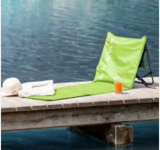 Strandmatte med ryggstøtte