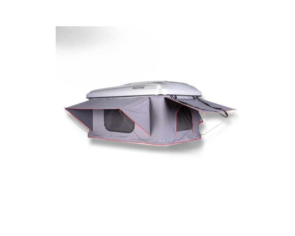 taktelt med vindus lemmer oppslått
