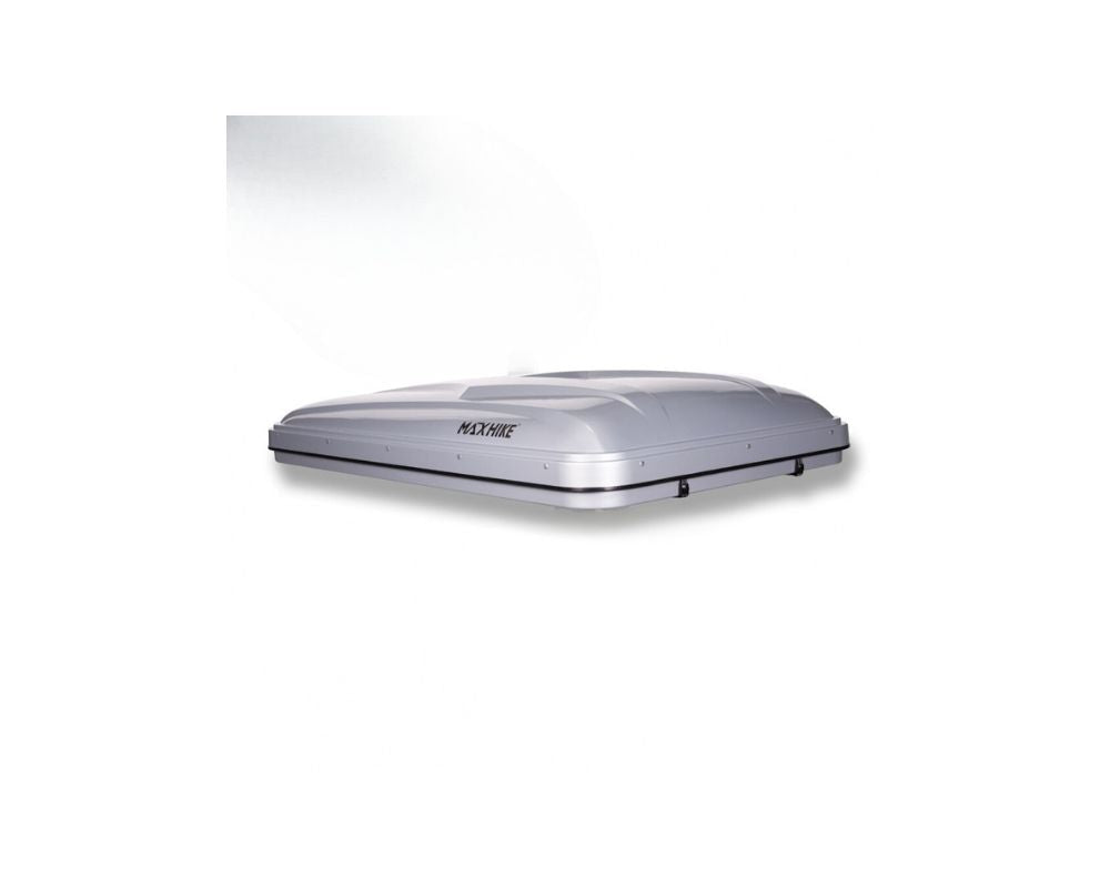 sølvgrå boks inneholdende taktelt på hvit bakgrunn
