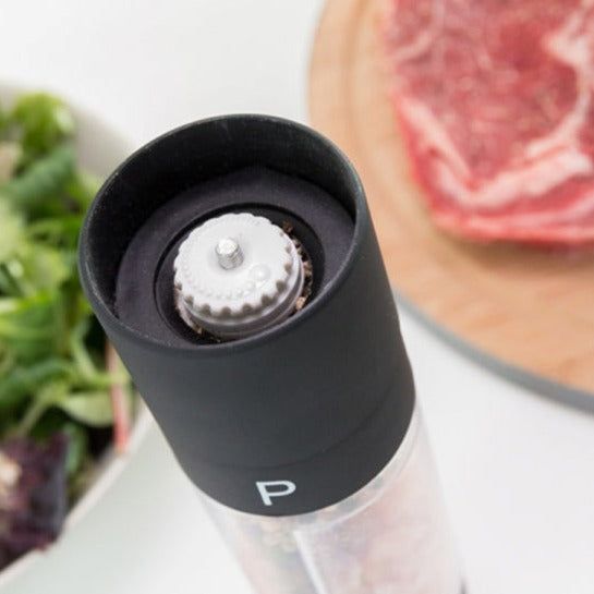 2 - 1 Salt og Pepperkvern - praktisk og moderne design - Fritidsshoppen.noborddekkgavetips