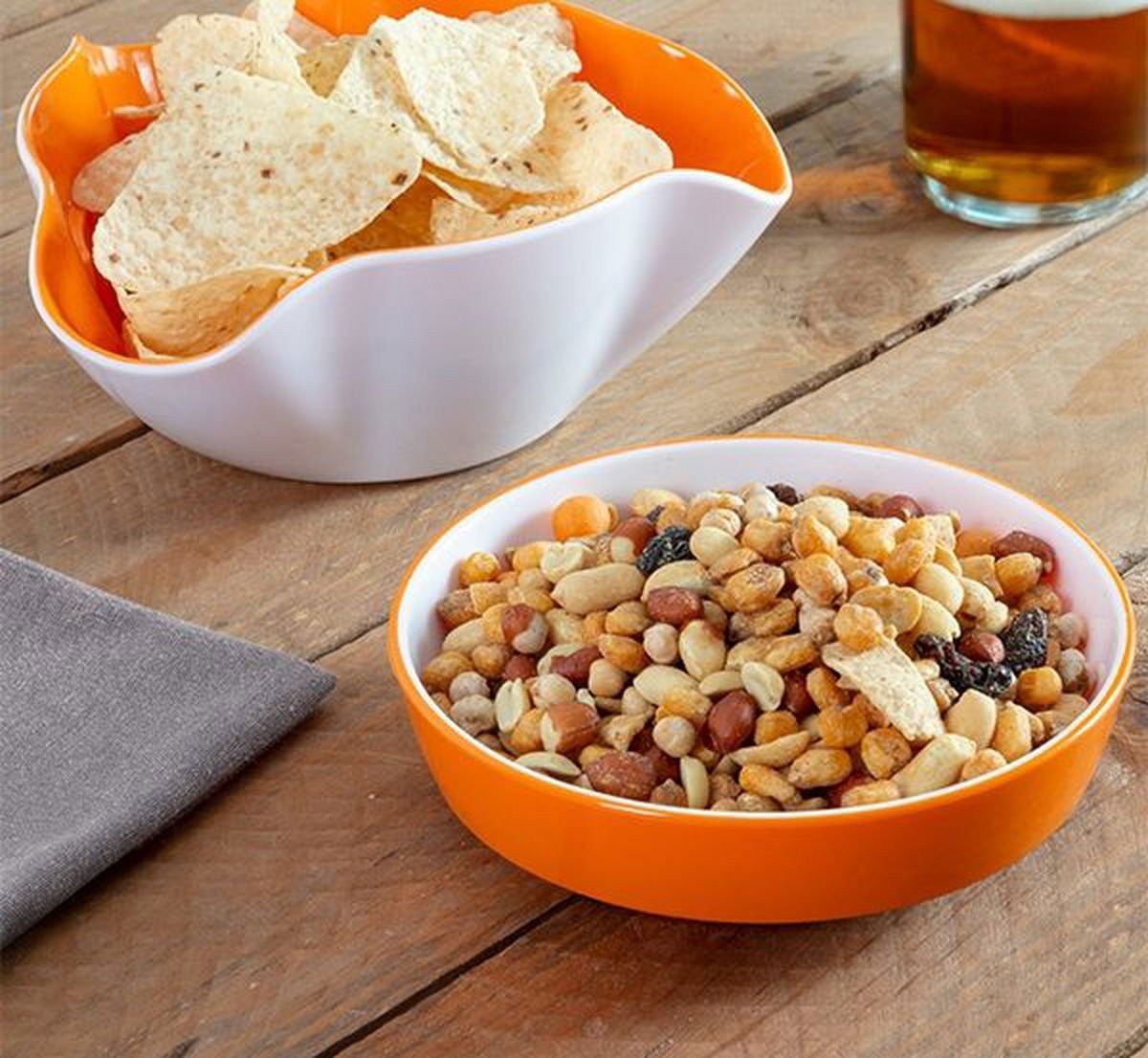 2 i 1 Snacksbolle, smart bolle fra Innovagoods - Fritidsshoppen.nobordborddekkingdekk