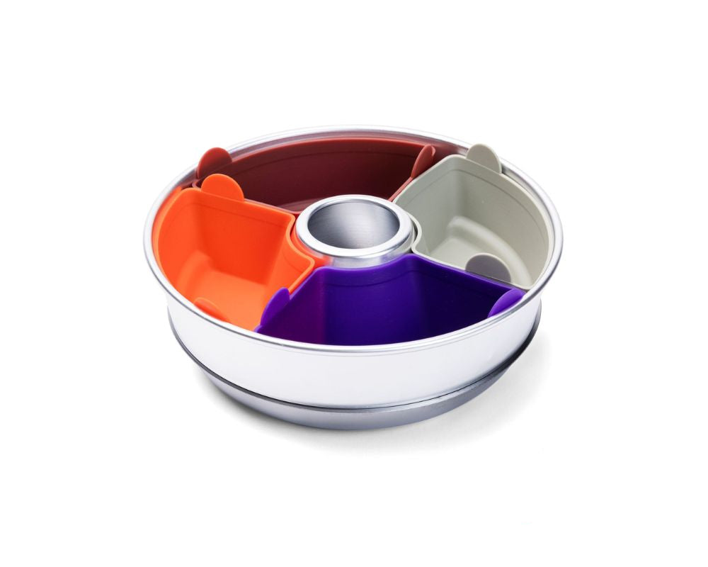 silikonfrmer med 6 deler vist i 4 delers løsning på hvit bakgrunn