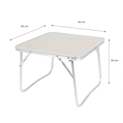 Doite Linty bord oppslått med mål 40x40 cm og høyde 30 cm påført tegningen