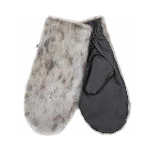 Great Greenland Aput luffer i inuitisk selskinn (ringsel) – natur