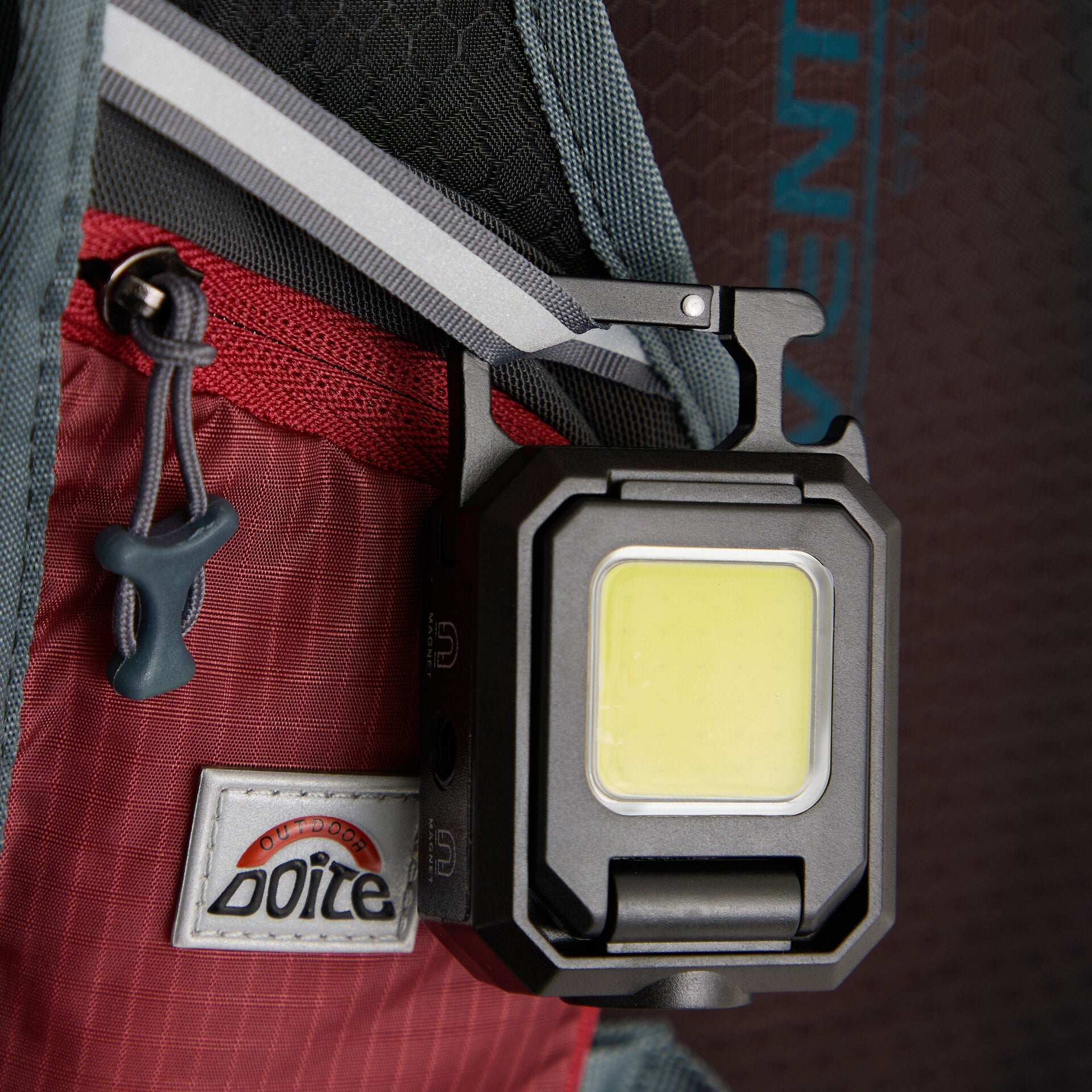 Doite Luxi Lommelykt 500 lumen - Fritidsshoppen.noarbeidslysbobilbobilutstyr