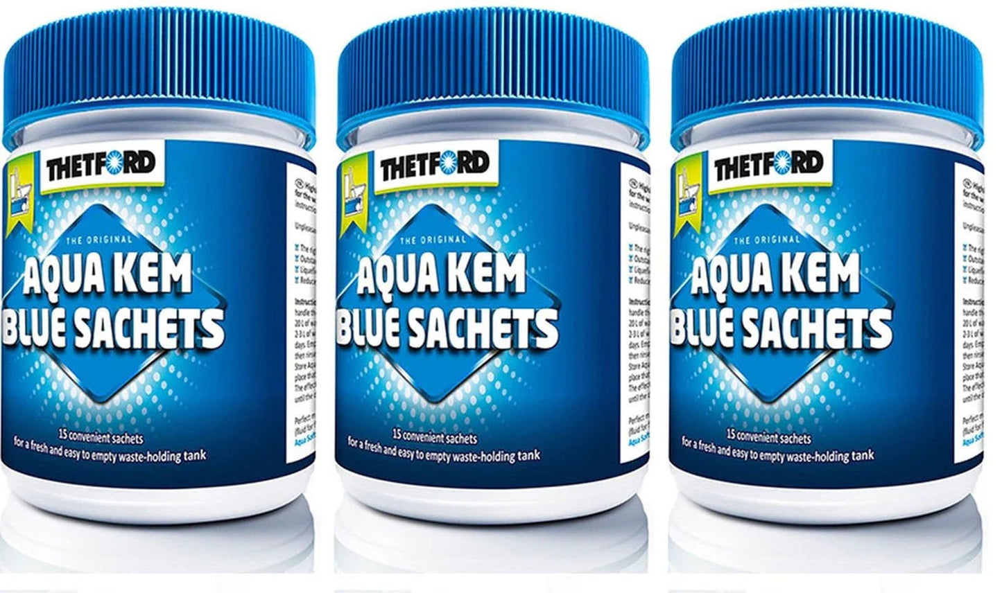 3 bokser aquya blue side ved side på hvit bakgrunn