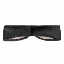 Pilu Pannebånd – Gul i inuitisk selskinn | Great Greenland