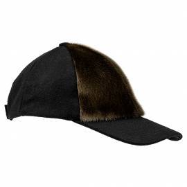 Caps med front i natur sort  inuitisk selskinn fra Grønland