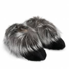 Ulloriaq hjemmesko i inuitisk selskinn