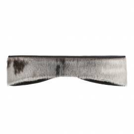 Pilu Pannebånd – Gul i inuitisk selskinn | Great Greenland