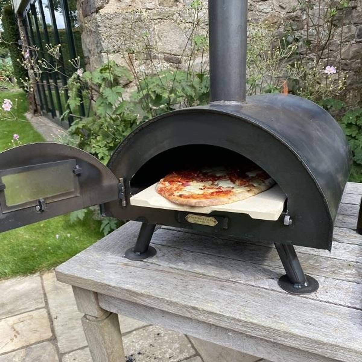 Vedfyrt Pizzaovn - Stål